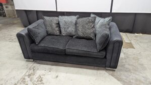 Elegant grey 3-seater sofa with cushions